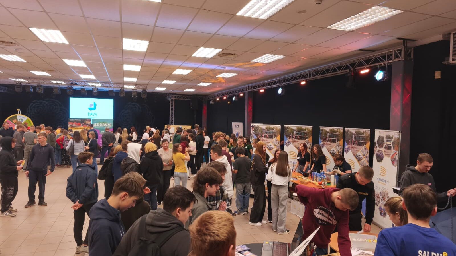 Karjeras izglītība – kopīgs ieguldījums jauniešu nākotnē