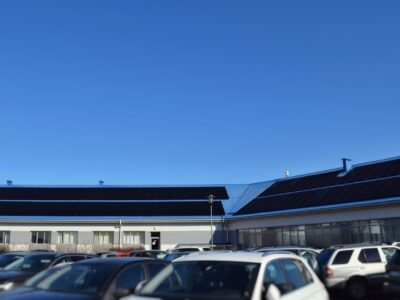 Kuldīgas Slimnīcā uzstādīta saules elektrostacija ar viedo vadības sistēmu